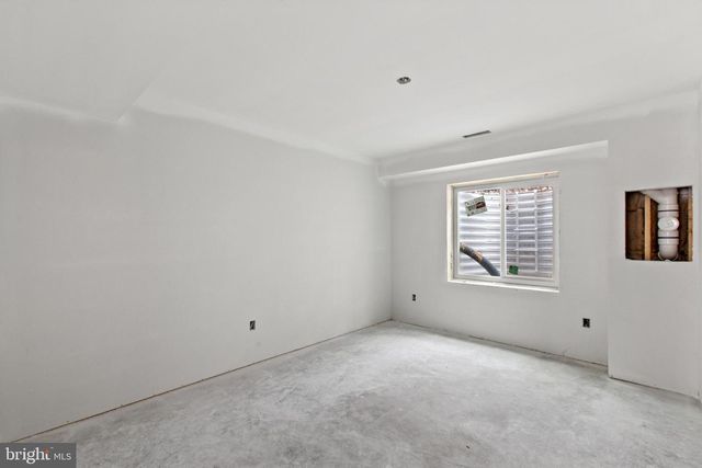 23570 MYRTLE POINT RD, California, MD 20619