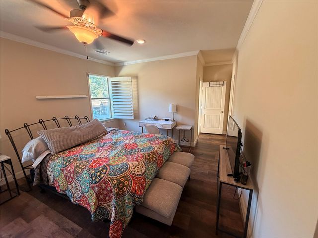 136 Wick Willow Road, Montgomery, TX 77356