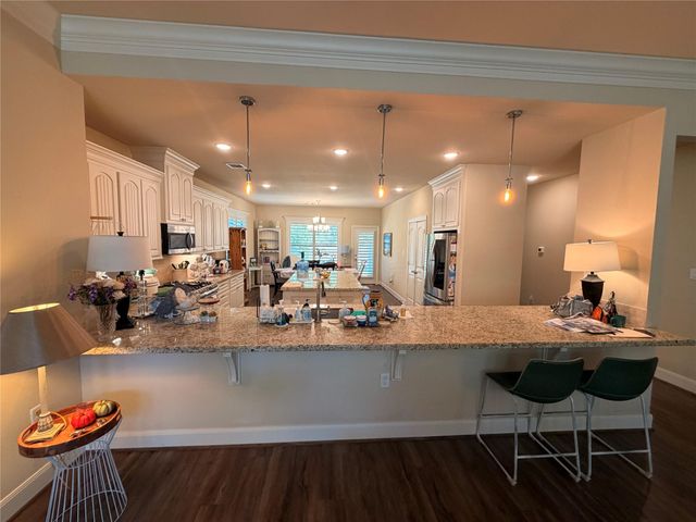 136 Wick Willow Road, Montgomery, TX 77356