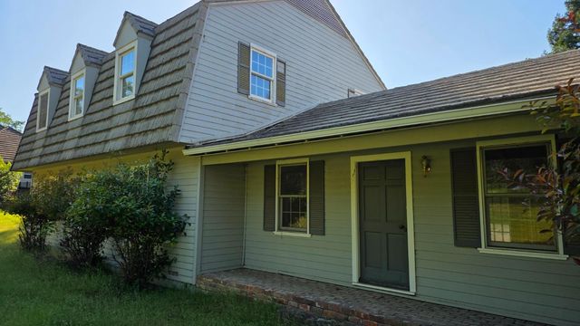 3700 Clover Valley Rd, Rocklin, CA 95677