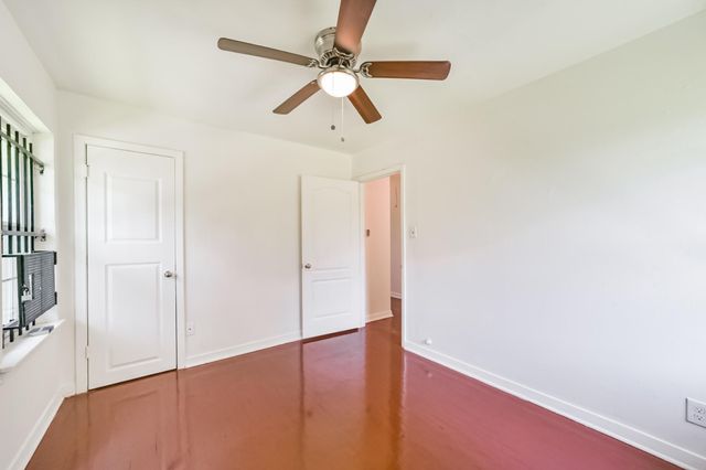 10434 Rockaway Drive, Houston, TX 77016