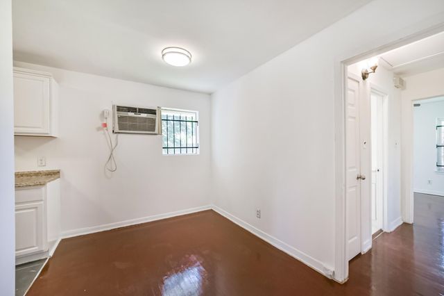 10434 Rockaway Drive, Houston, TX 77016