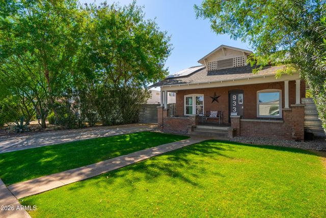 933 E GRANADA Road, Phoenix, AZ 85006