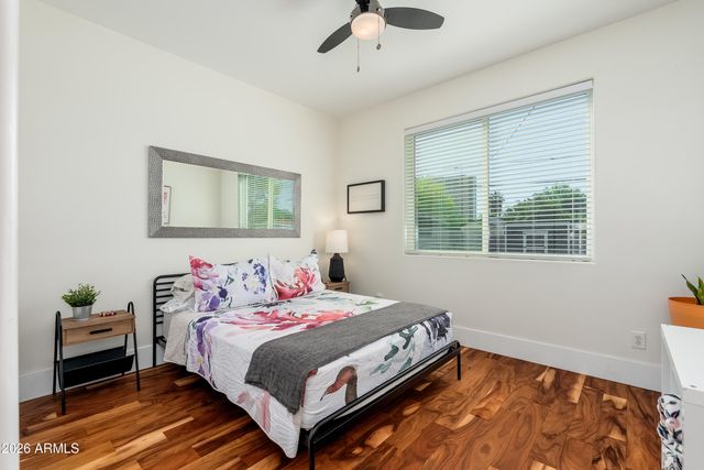 933 E GRANADA Road, Phoenix, AZ 85006