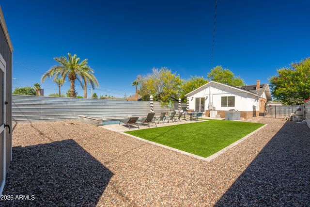 933 E GRANADA Road, Phoenix, AZ 85006