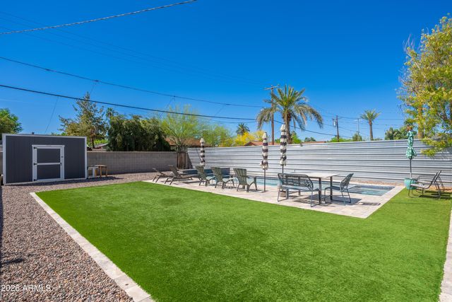 933 E GRANADA Road, Phoenix, AZ 85006