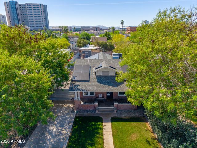 933 E GRANADA Road, Phoenix, AZ 85006