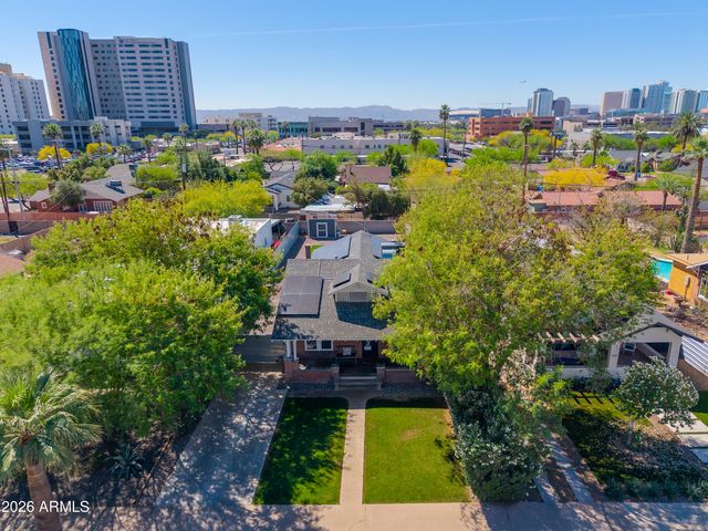 933 E GRANADA Road, Phoenix, AZ 85006