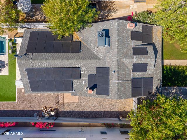 933 E GRANADA Road, Phoenix, AZ 85006