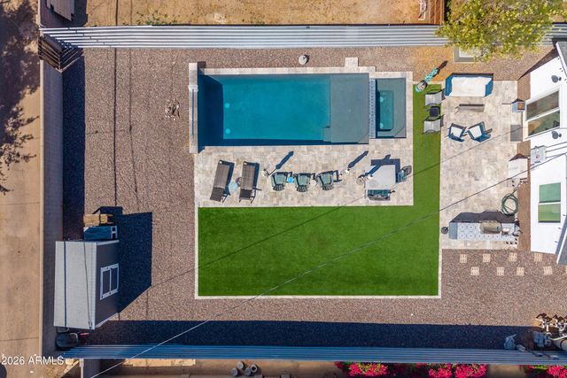 933 E GRANADA Road, Phoenix, AZ 85006