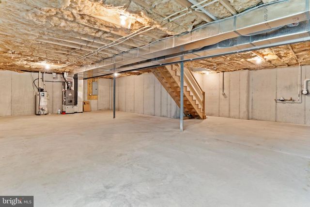 2 STONECREST TRL, Elizabethtown, PA 17022