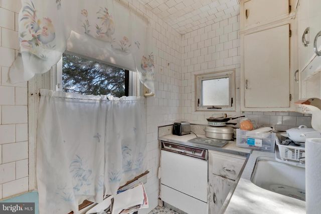 7103 HOLABIRD AVE, Dundalk, MD 21222