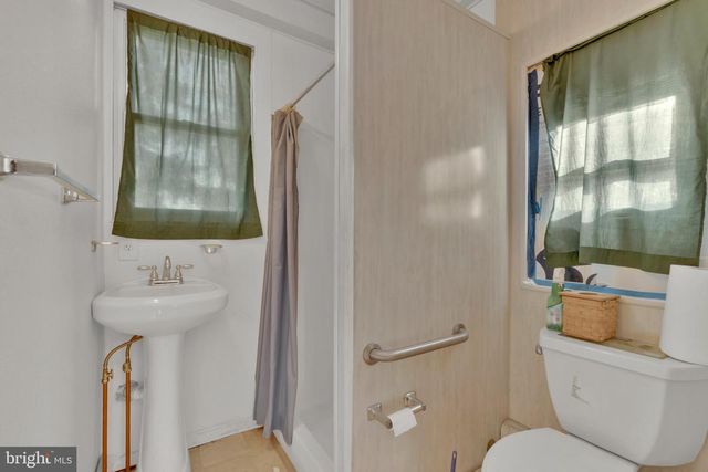 7103 HOLABIRD AVE, Dundalk, MD 21222