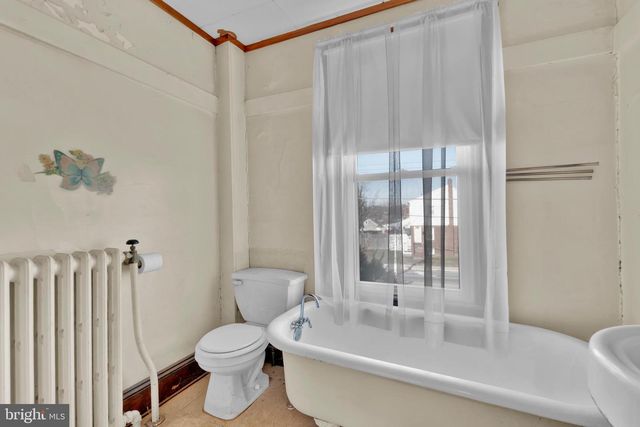 7103 HOLABIRD AVE, Dundalk, MD 21222