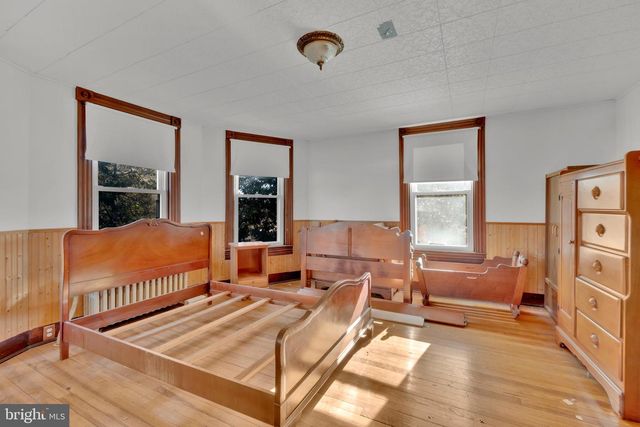 7103 HOLABIRD AVE, Dundalk, MD 21222