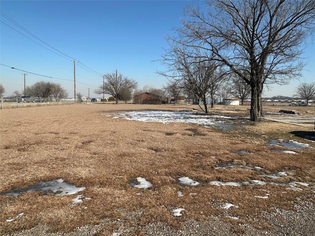 900 E Belt Line Road, Wilmer, TX 75172