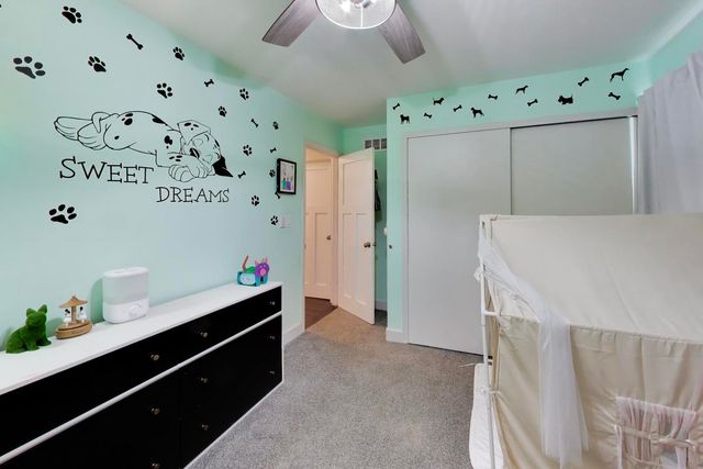 2167 Midhurst Road, Downers Grove, IL 60516