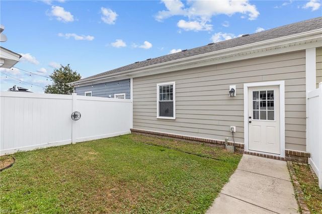 547 Mill Creek PW, Chesapeake, VA 23323
