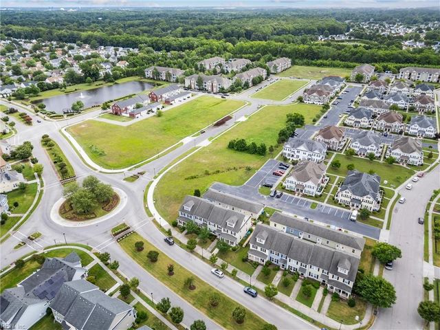 547 Mill Creek PW, Chesapeake, VA 23323
