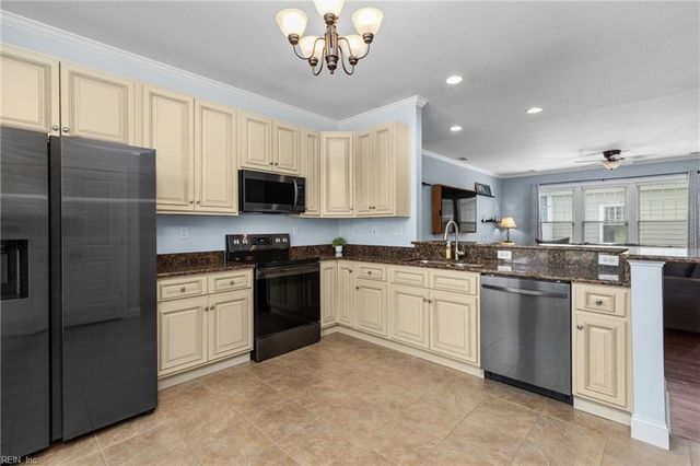 547 Mill Creek PW, Chesapeake, VA 23323