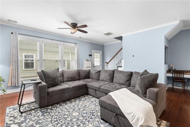 547 Mill Creek PW, Chesapeake, VA 23323