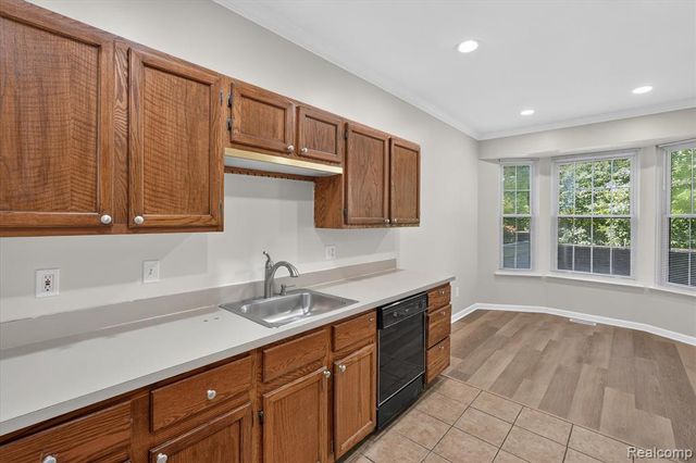7240 Nottingham Court, West Bloomfield, MI 48322