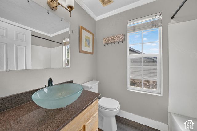 1162 E 5700 S, South Ogden, UT 84405
