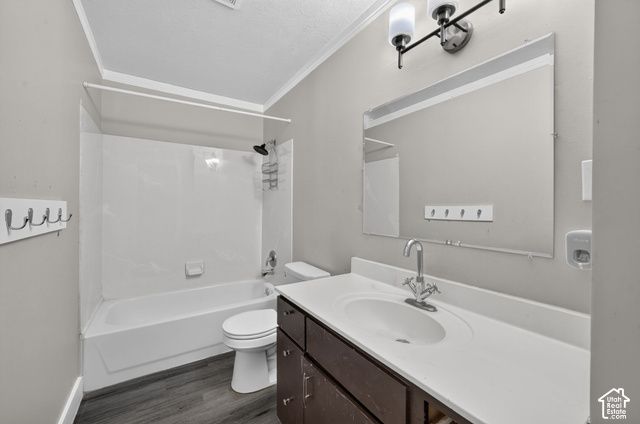 1162 E 5700 S, South Ogden, UT 84405