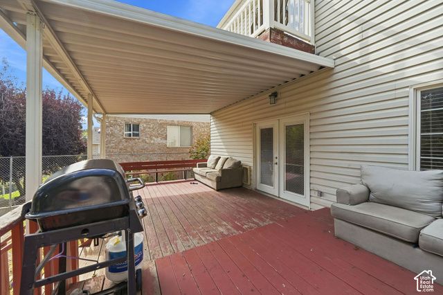 1162 E 5700 S, South Ogden, UT 84405