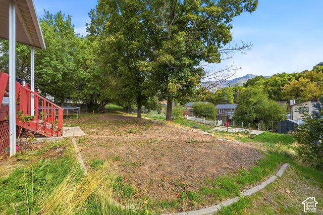 1162 E 5700 S, South Ogden, UT 84405