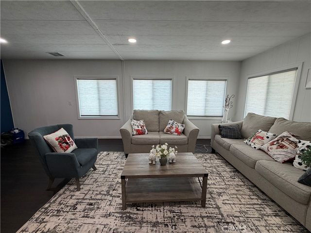 2601 E Victoria 166, Rancho Dominguez, CA 90220