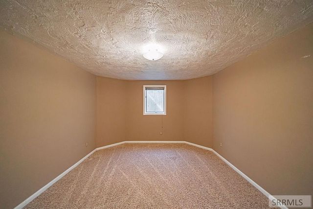 2305 Henryanna Avenue, Idaho Falls, ID 83404