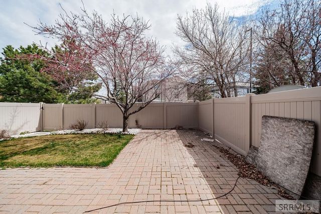 2305 Henryanna Avenue, Idaho Falls, ID 83404