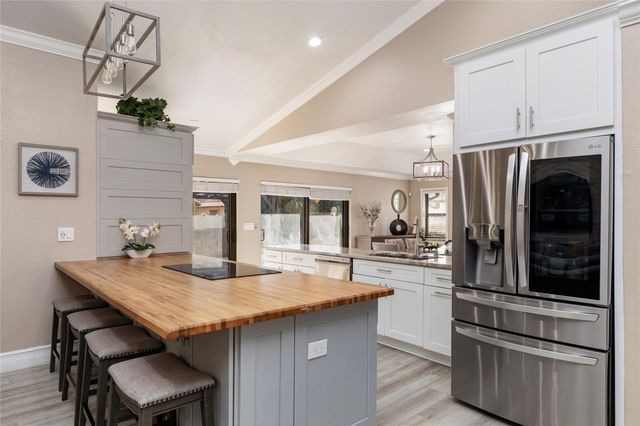 6484 NW 55th Manor, Coral Springs, FL 33067