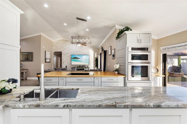 6484 NW 55th Manor, Coral Springs, FL 33067