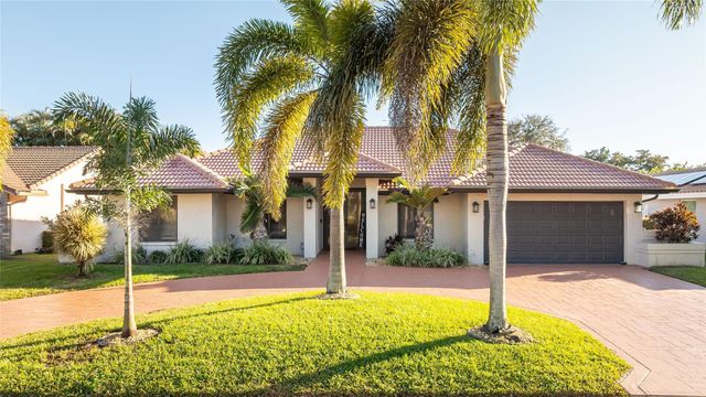 6484 NW 55th Manor, Coral Springs, FL 33067