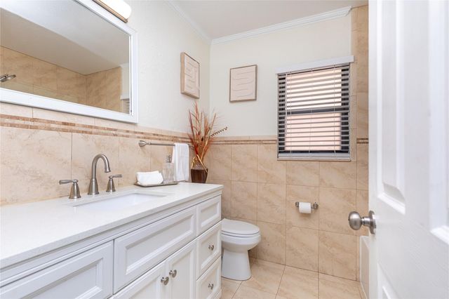 6484 NW 55th Manor, Coral Springs, FL 33067