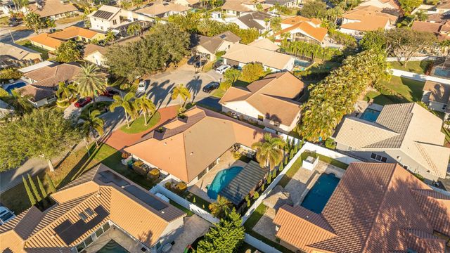 6484 NW 55th Manor, Coral Springs, FL 33067