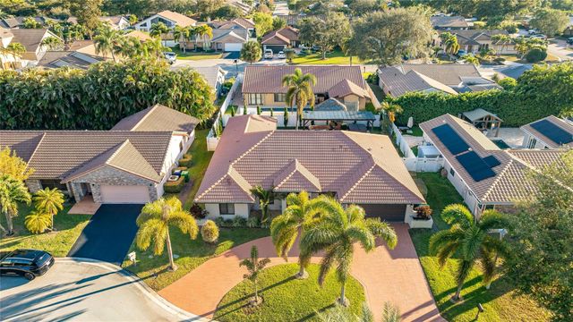 6484 NW 55th Manor, Coral Springs, FL 33067