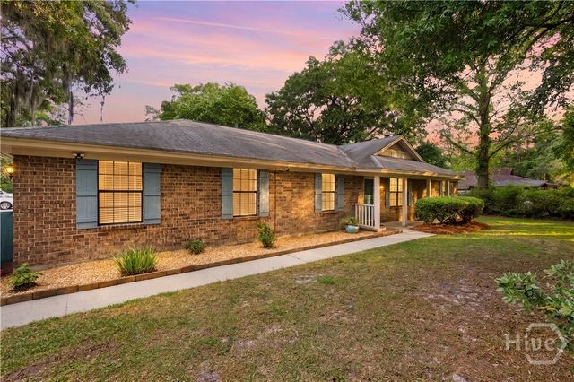 201 Blue Heron Drive, Savannah, GA 31410