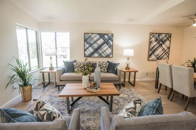 6282 Denslow Way, Sacramento, CA 95823