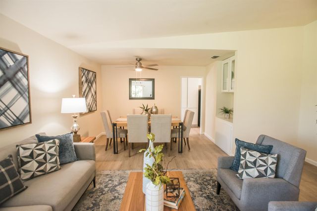 6282 Denslow Way, Sacramento, CA 95823