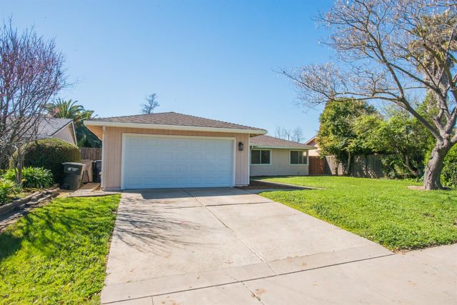 6282 Denslow Way, Sacramento, CA 95823