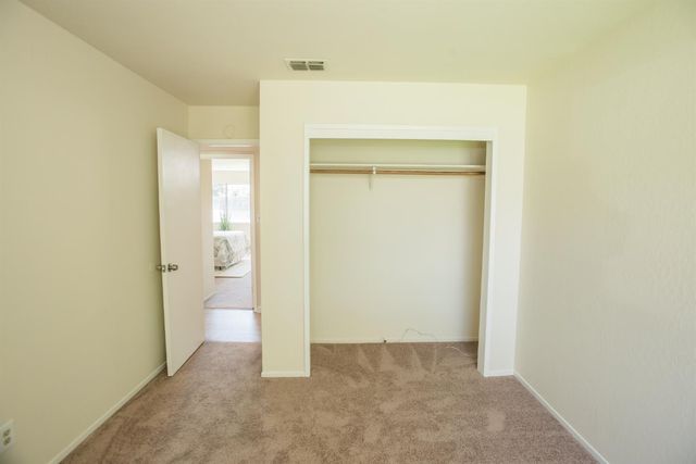 6282 Denslow Way, Sacramento, CA 95823