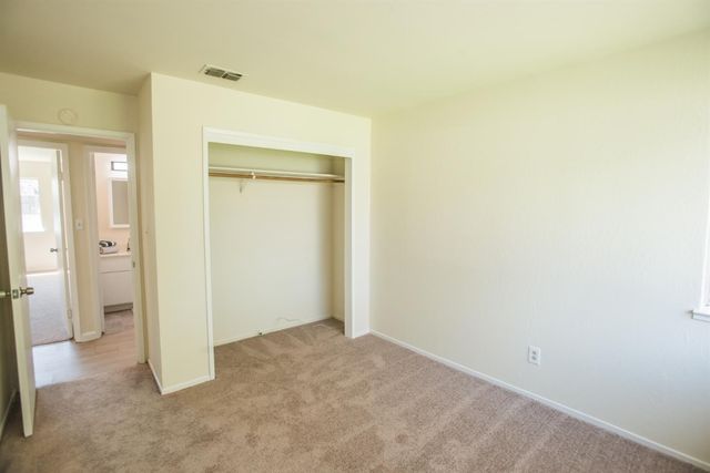 6282 Denslow Way, Sacramento, CA 95823