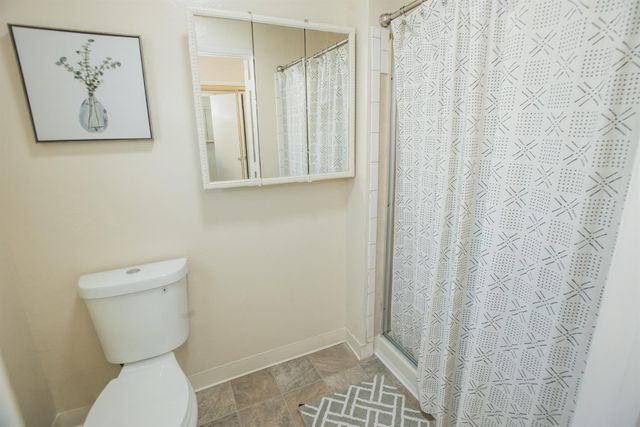 6282 Denslow Way, Sacramento, CA 95823