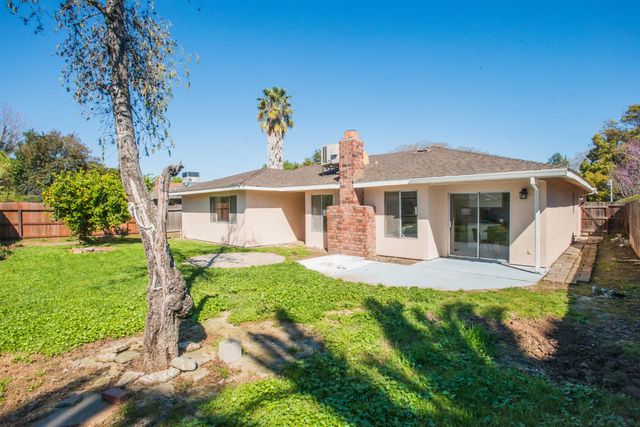 6282 Denslow Way, Sacramento, CA 95823