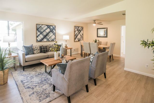 6282 Denslow Way, Sacramento, CA 95823