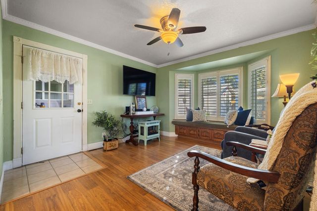 2241 Rochelle Ave, Turlock, CA 95382