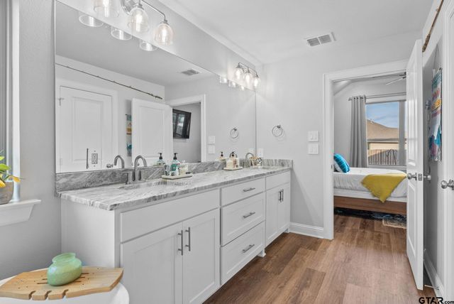 122 Kingston Crossing Lane, Bullard, TX 75757